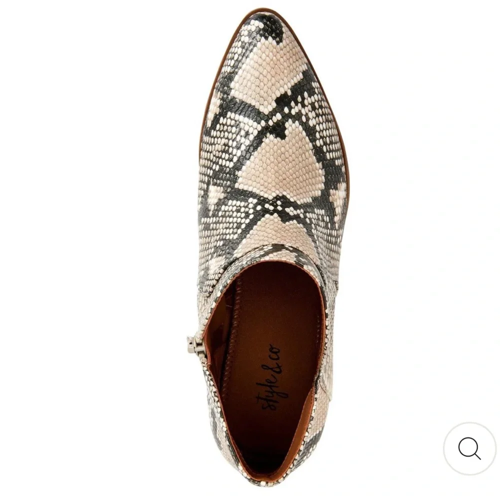 Style & Co. snakeskin booties New - Picture 4 of 4